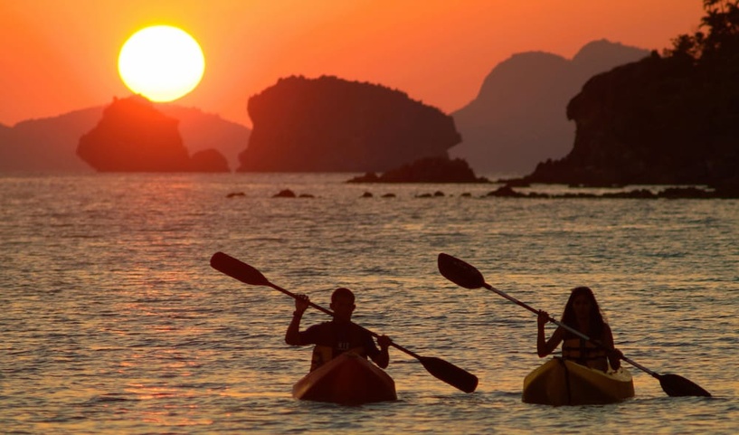 The Huni Lio El Nido