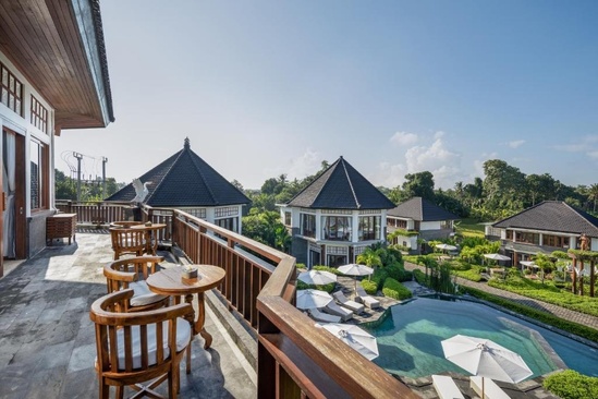 Swan Paradise A Pramana Experience