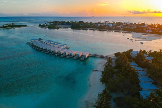 Holiday Inn Resort Kandooma Maldives