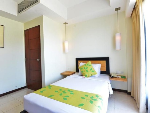 New Kuta Hotel By Lorin