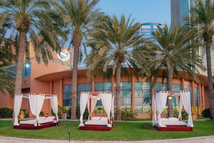 Sheraton Abu Dhabi Hotel & Resort