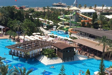 Delphin Diva Hotel
