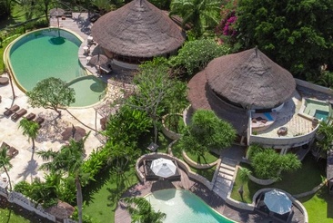 La Joya Balangan Beach Resort