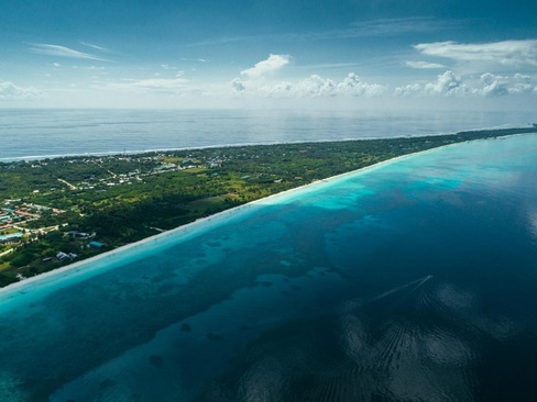 Reveries Diving Village, Maldives