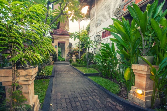 Seminyak Paradiso Hotel